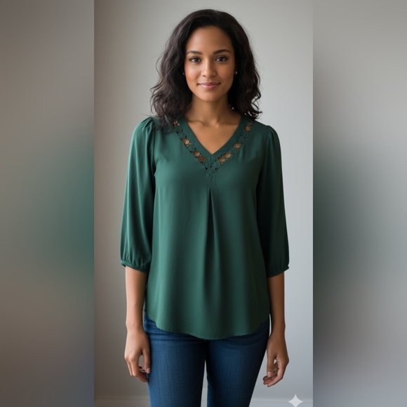 Daniel Rainn Tops - Daniel Rainn Women's NWT Green V-Neck Cut-Out 3/4 Sleeve Blouse Size XS Petite
